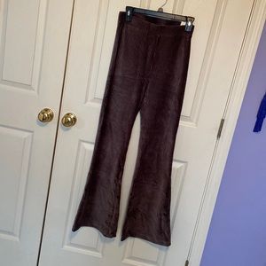 Aerie grayribbed yoga pant with flare leg